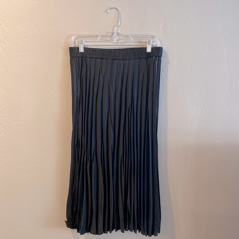Black Skirt